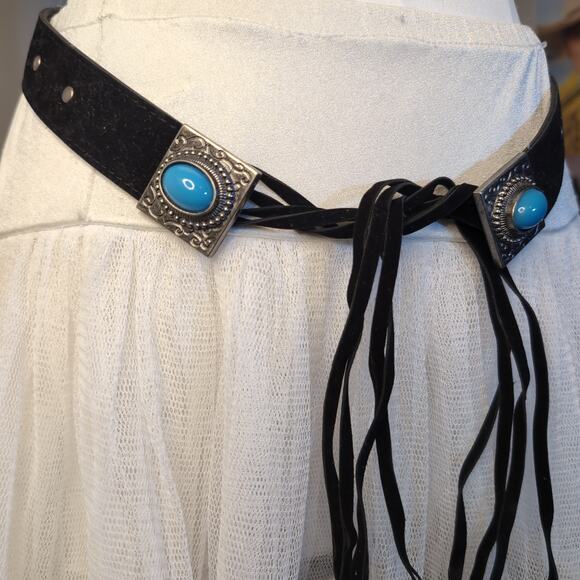 Western Faux Suede Belt - Picture 2 of 8